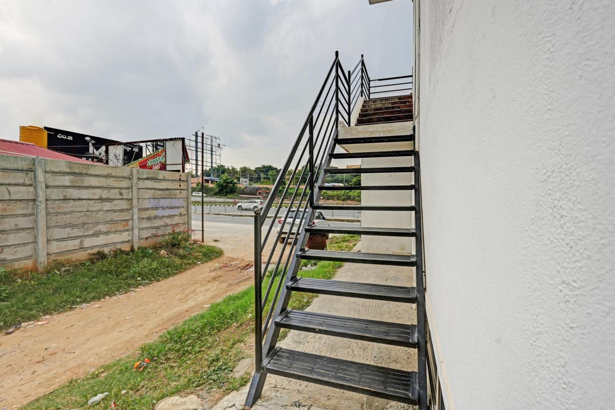 Spot On Anugraha Residency Hotel Kumbalgod Kültér fotó