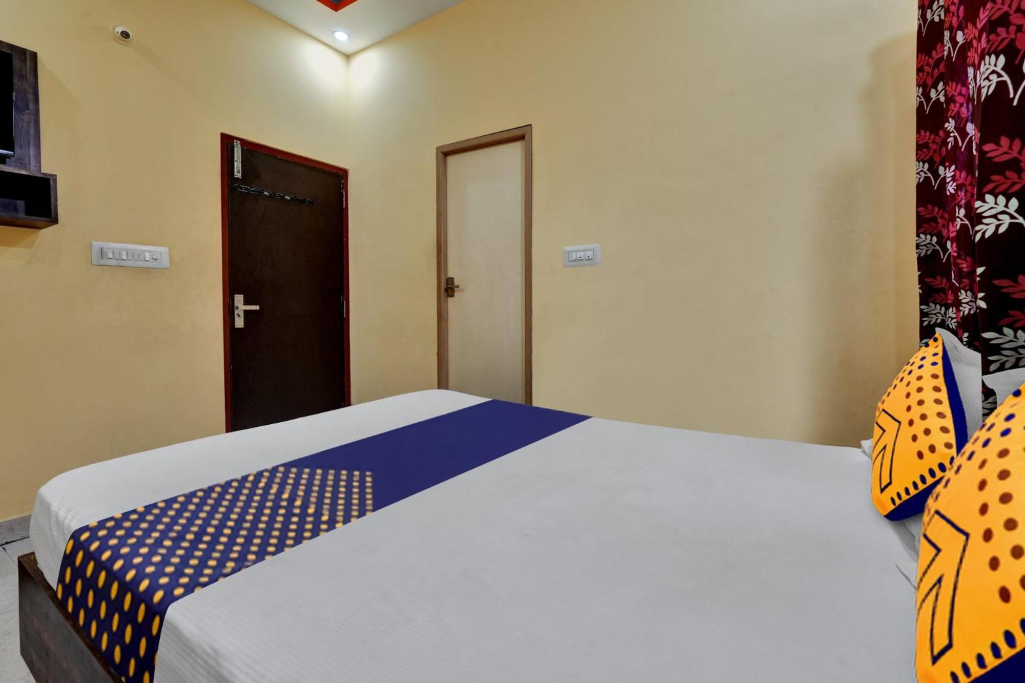 Spot On Anugraha Residency Hotel Kumbalgod Kültér fotó