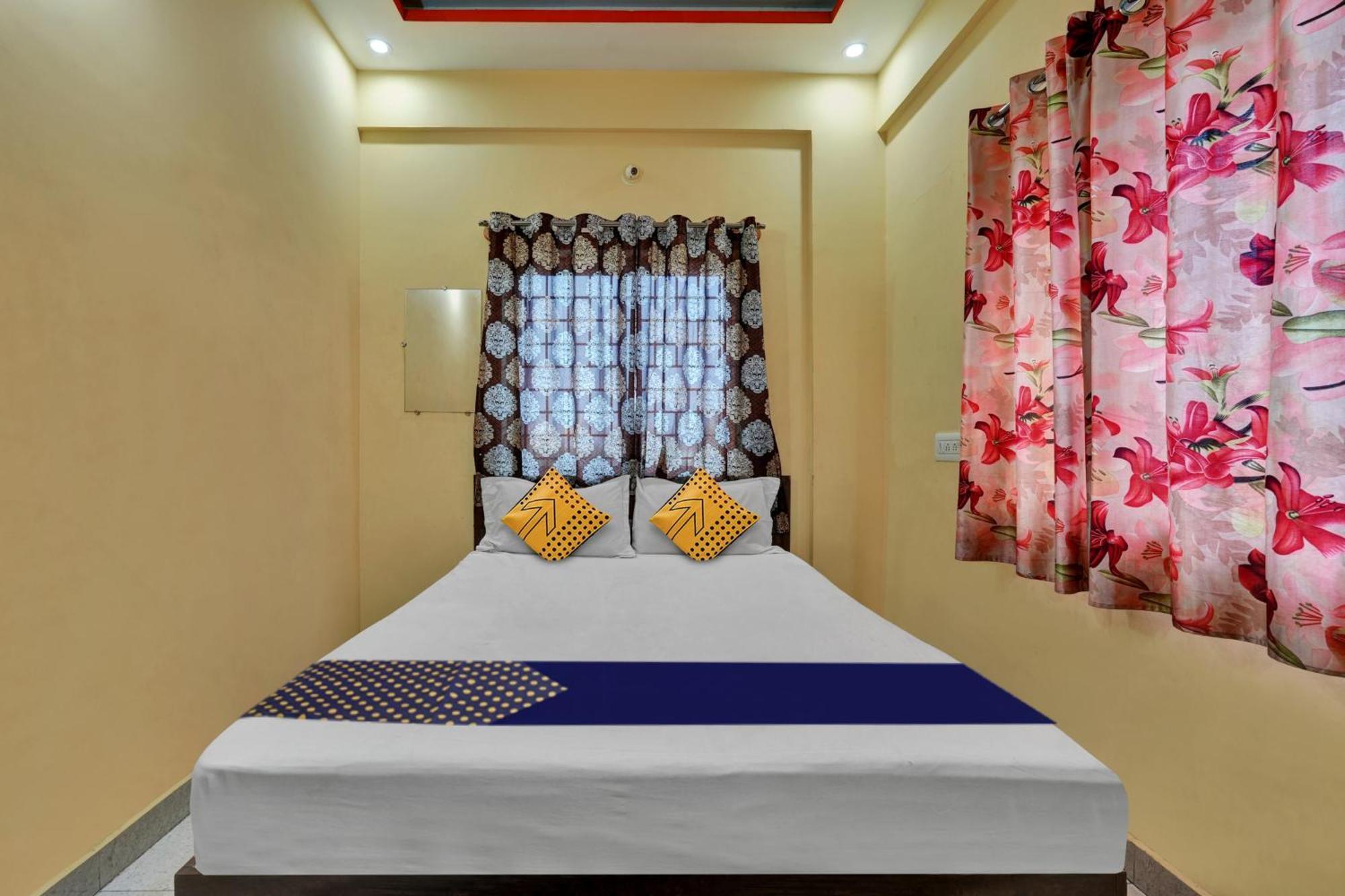 Spot On Anugraha Residency Hotel Kumbalgod Kültér fotó