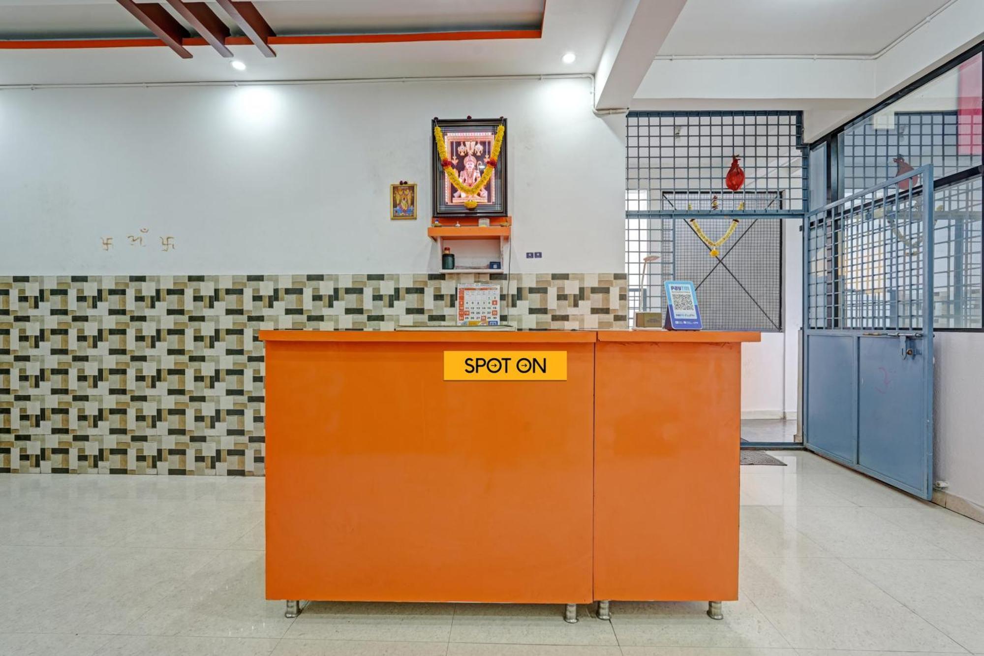 Spot On Anugraha Residency Hotel Kumbalgod Kültér fotó